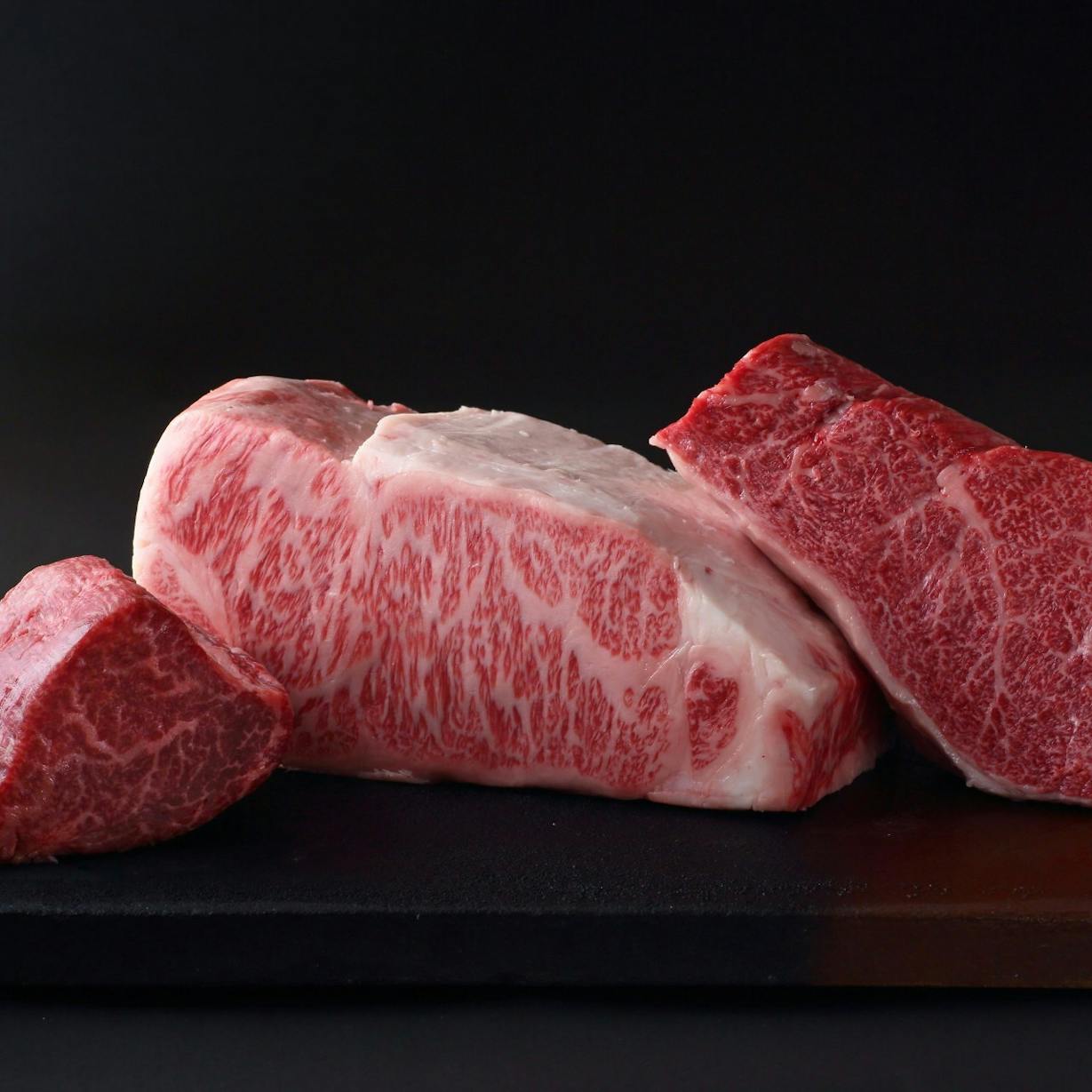 「日本焼肉 はせ川 銀座店」の肉