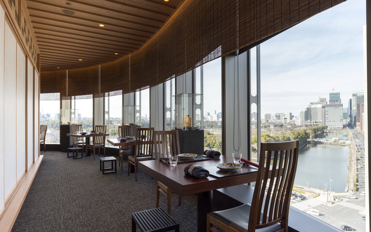 名店紹介「日本料理 龍吟」。日本が誇る豊かな自然と出会う和食の名店 KIWAMINO