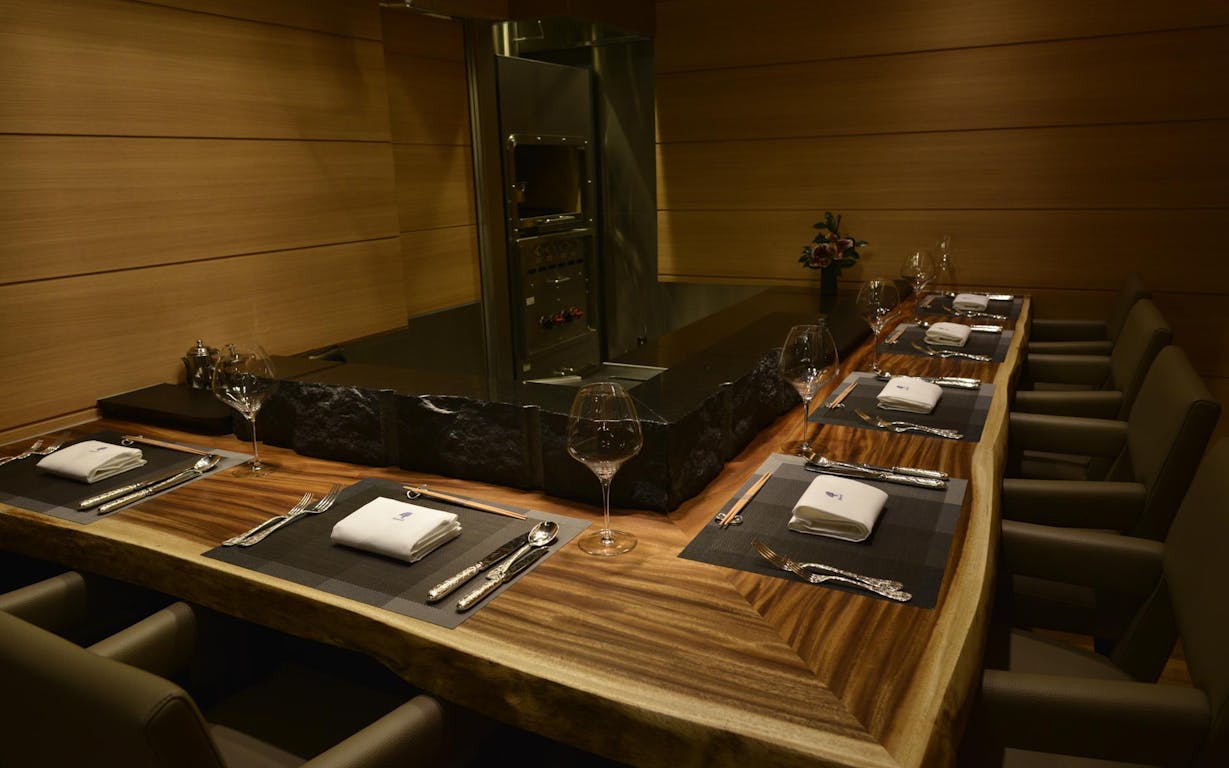 会食 接待におすすめ 銀座の個室で鉄板焼きが食べられるお店 6選 Kiwamino 会食 接待におすすめ 銀座の個室で鉄板焼きが食べられるお店 6選 Kiwamino