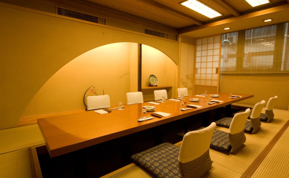 会食 接待に使える 個室がある銀座エリアのしゃぶしゃぶ店 7選 Kiwamino 会食 接待に使える 個室がある銀座エリアのしゃぶしゃぶ店 7選 Kiwamino