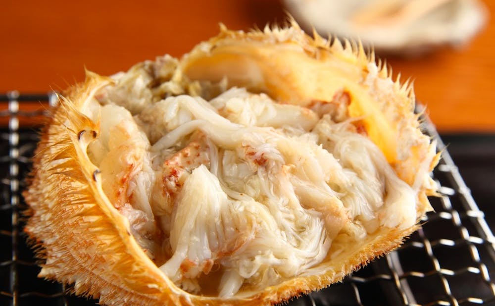 名店紹介 六丁目 蟹みつ 旬の活蟹を銀座の夜景と共に堪能する贅沢な時間を Kiwamino 名店紹介 六丁目 蟹みつ 旬の活蟹を銀座の夜景と共に堪能する贅沢な時間を Kiwamino