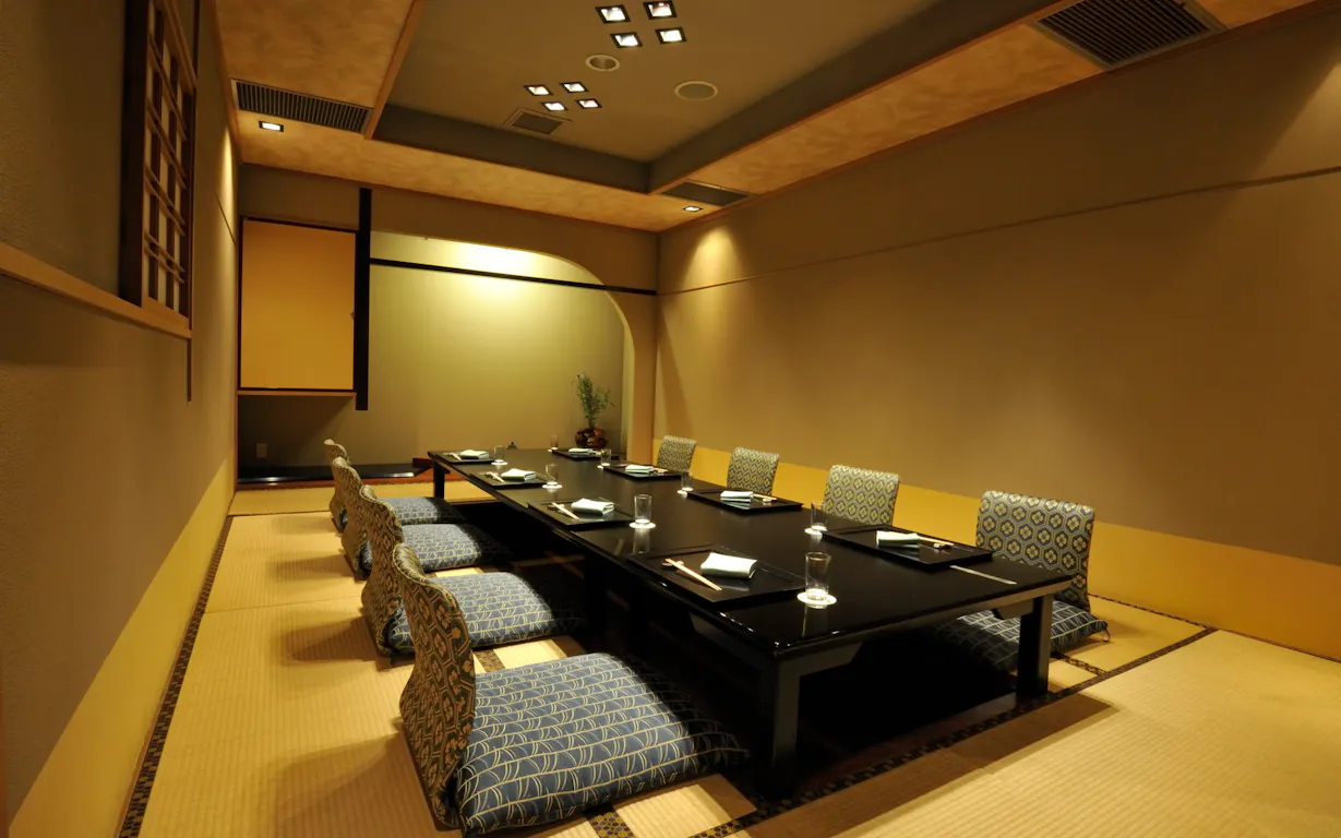 銀座で個室のある日本料理店 8選 高級料亭 割烹編 Kiwamino 銀座で個室のある日本料理店 8選 高級料亭 割烹編 Kiwamino