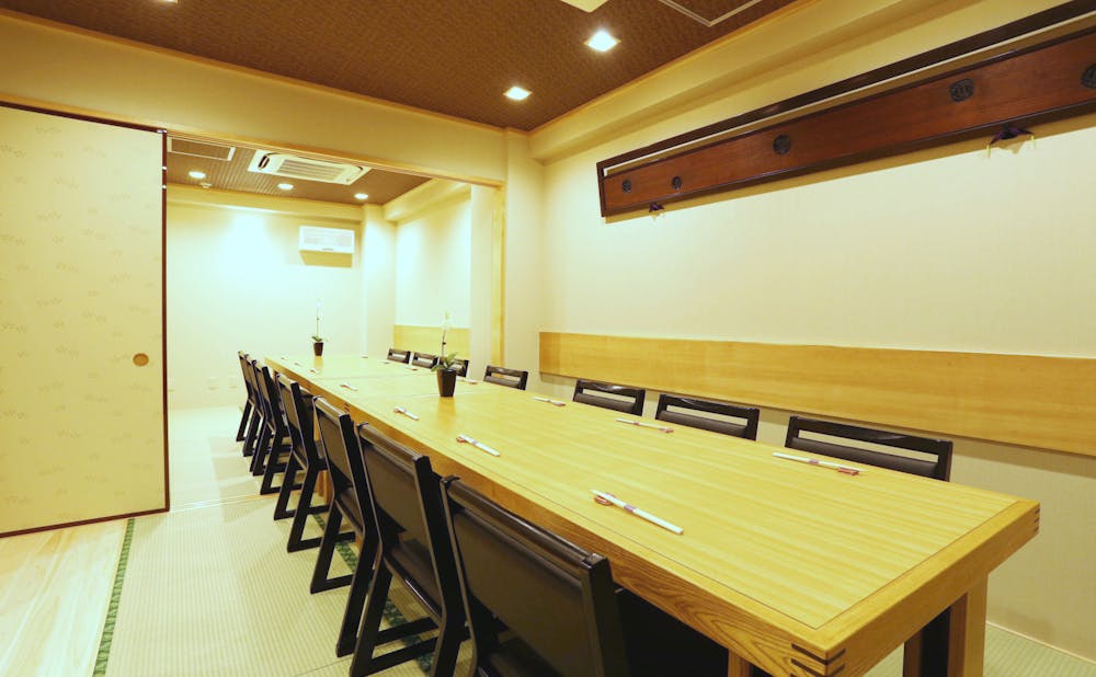 銀座で個室のある日本料理店 8選 高級料亭 割烹編 Kiwamino 銀座で個室のある日本料理店 8選 高級料亭 割烹編 Kiwamino