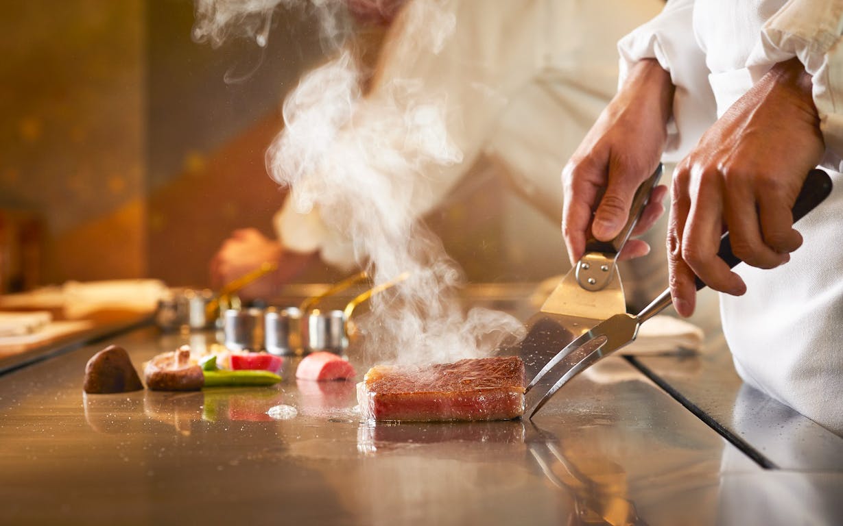 一度は行きたい 高級ホテルで鉄板焼を愉しめるレストラン特集 8選 Kiwamino 一度は行きたい 高級ホテルで鉄板焼を愉しめるレストラン特集 8選 Kiwamino