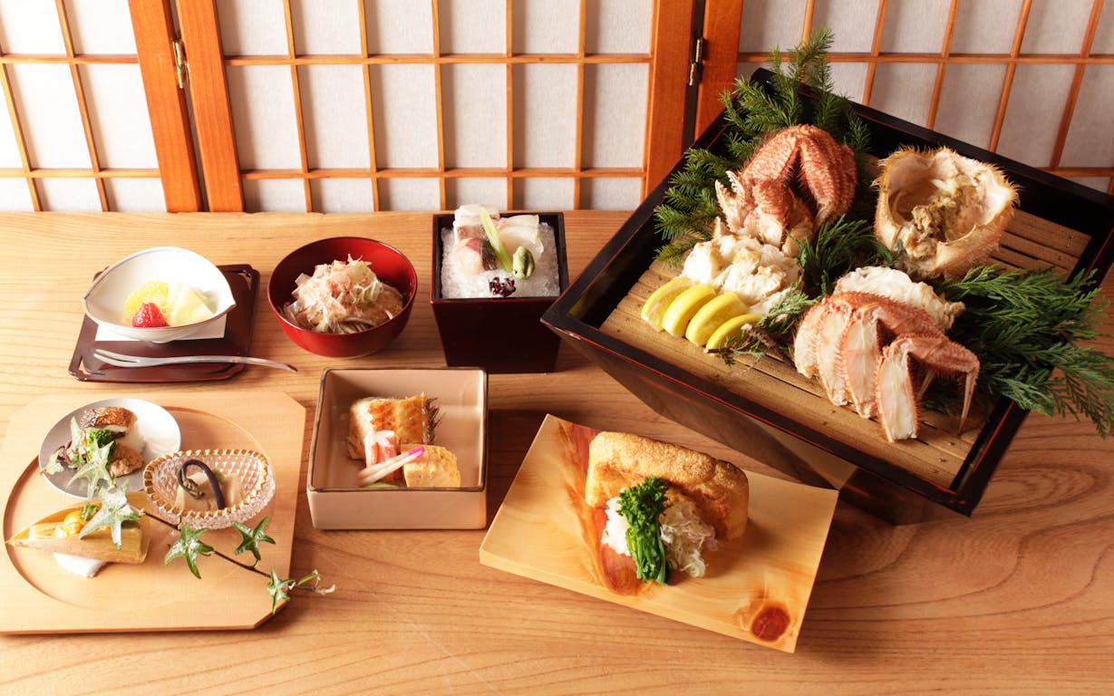 一度は行きたい 都内で人気のカニ料理の名店 4選 Kiwamino 一度は行きたい 都内で人気のカニ料理の名店 4選 Kiwamino