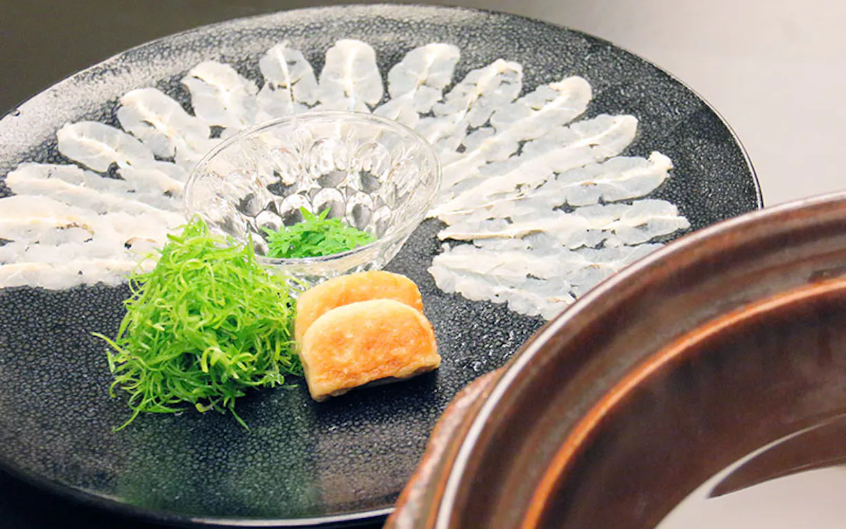 東京で冬の味覚に舌鼓 カニ と ふぐ を味わう名店特集 10選 Kiwamino 東京で冬の味覚に舌鼓 カニ と ふぐ を味わう名店特集 10選 Kiwamino
