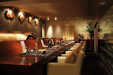 【名店グルメ】「イル テアトリーノ ダ サローネ」南青山と広尾の間、小さな劇場のようにラグジュアリーなイタリアン