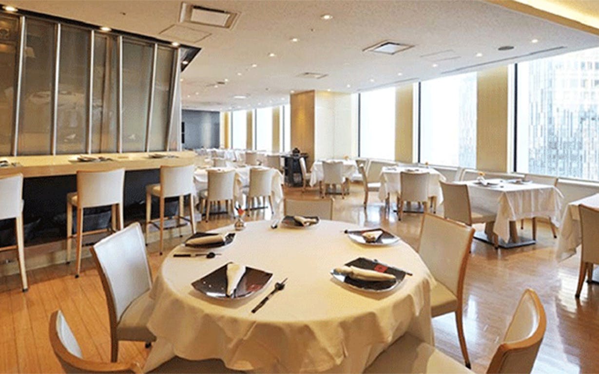 スーツァンレストラン陳 名古屋店の店内