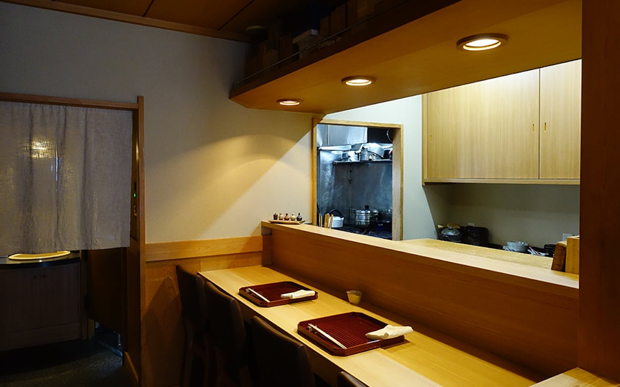 懐石 大原の店内