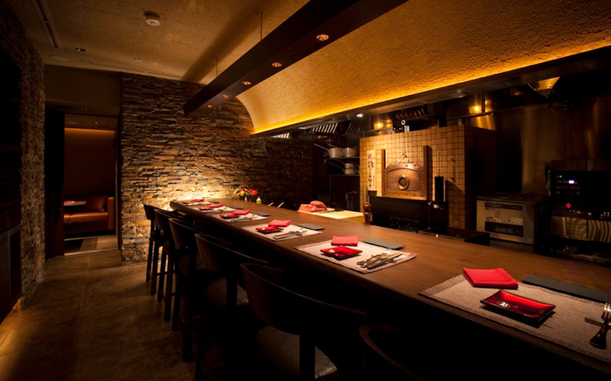 北新地 福多亭の店内