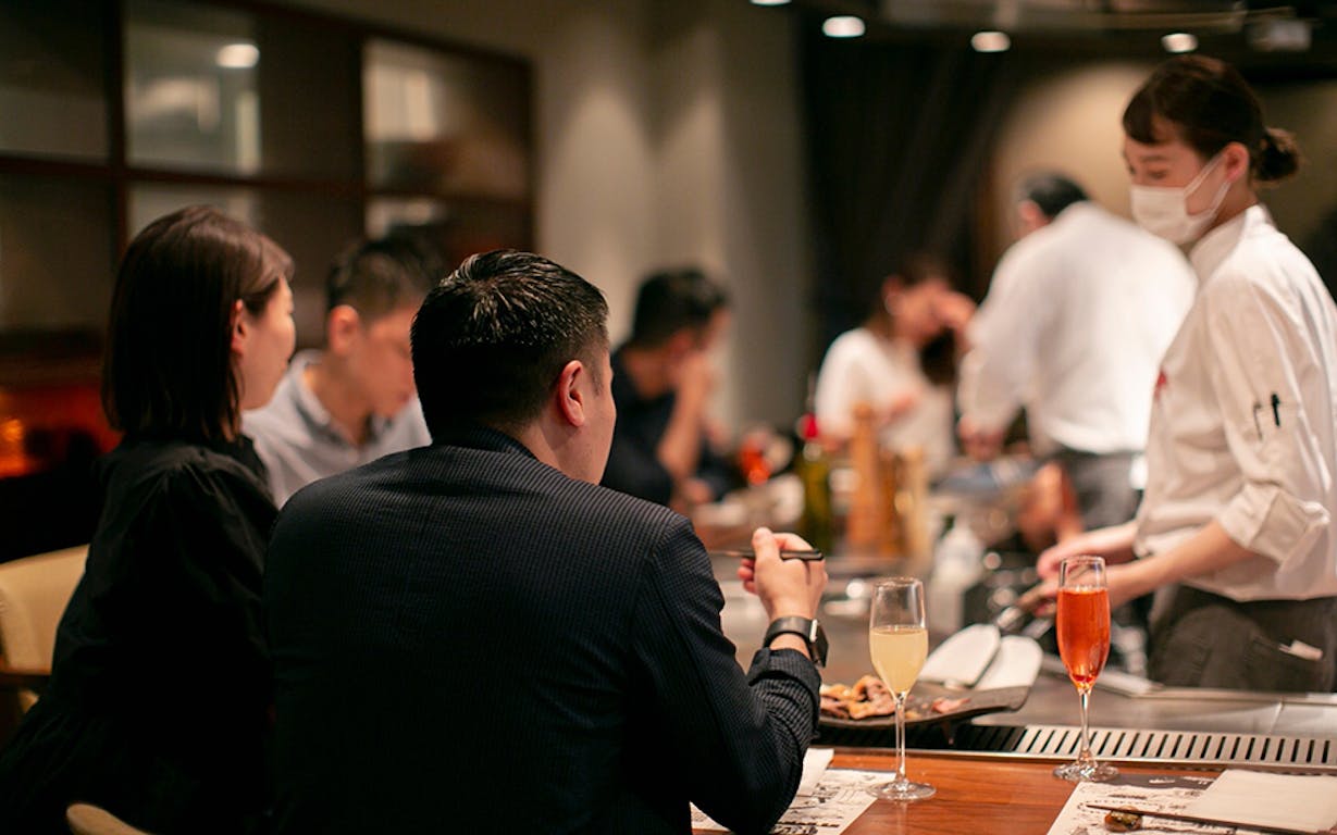 WITH THE STYLE - ステーキハウス ミディアムレア -の店内