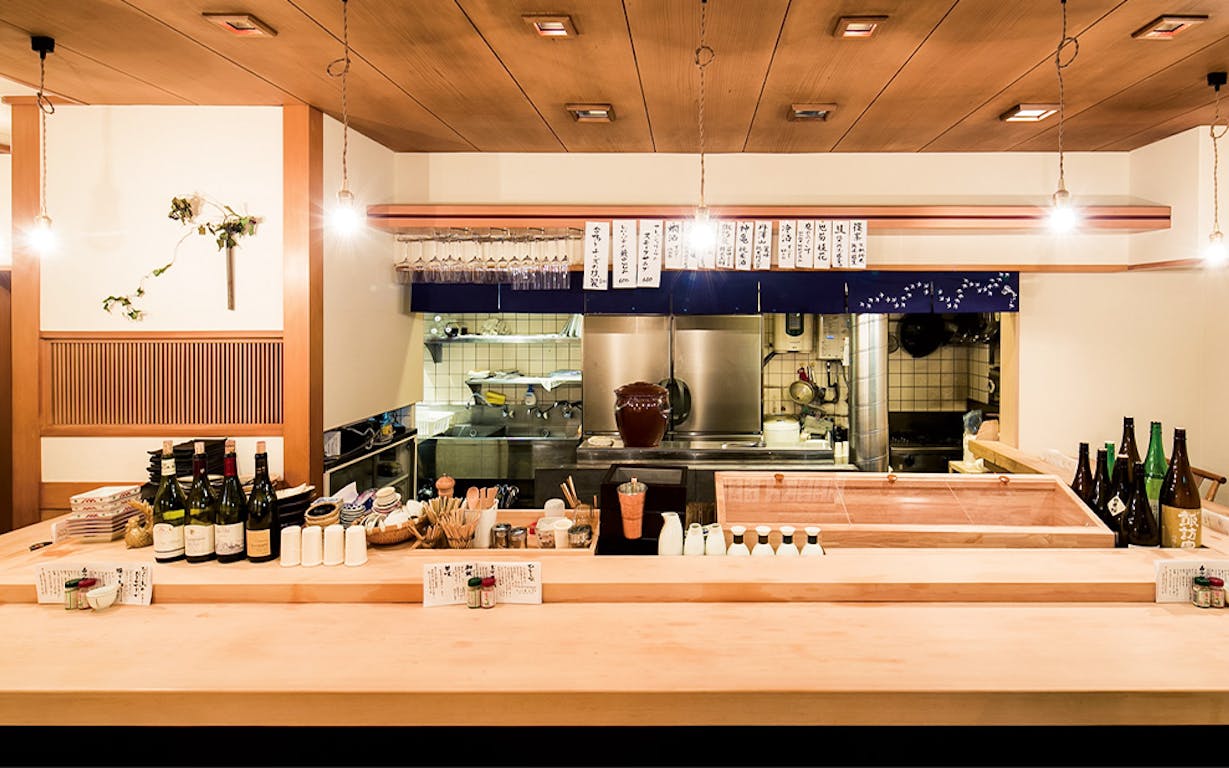 赤坂 ひょご鳥の店内