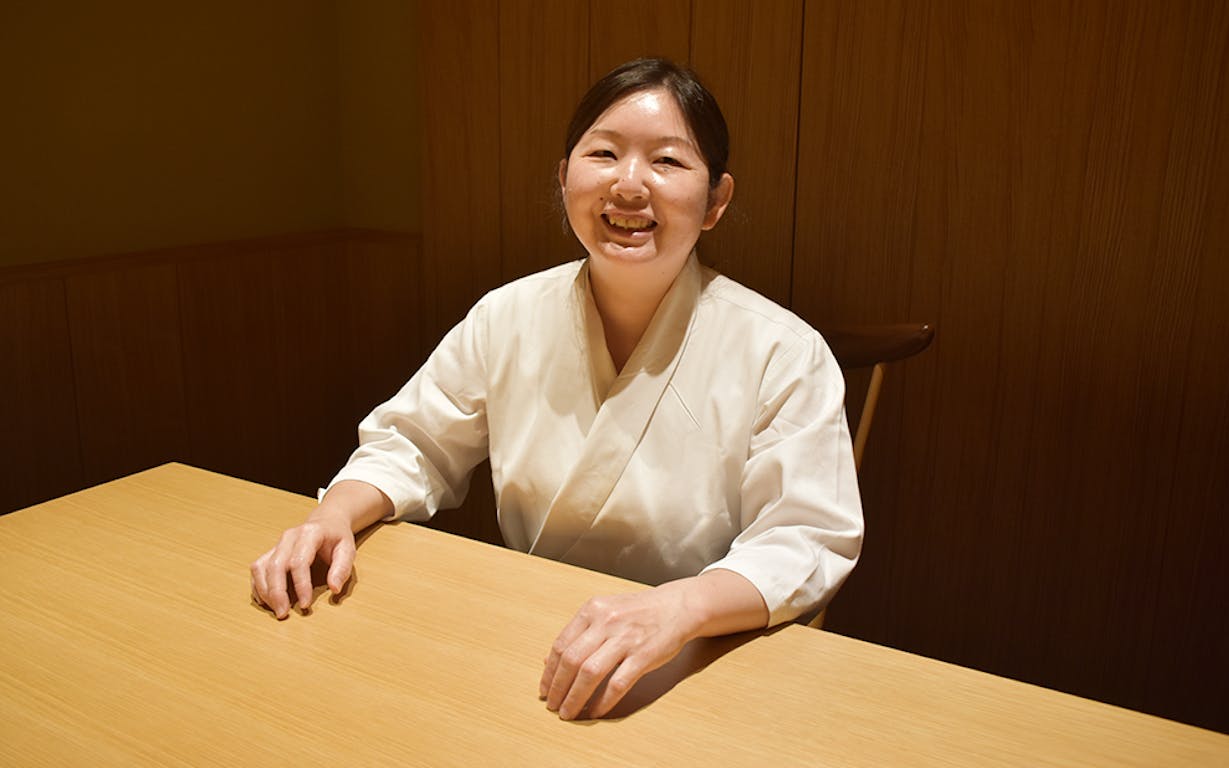 空花の脇元かな子氏