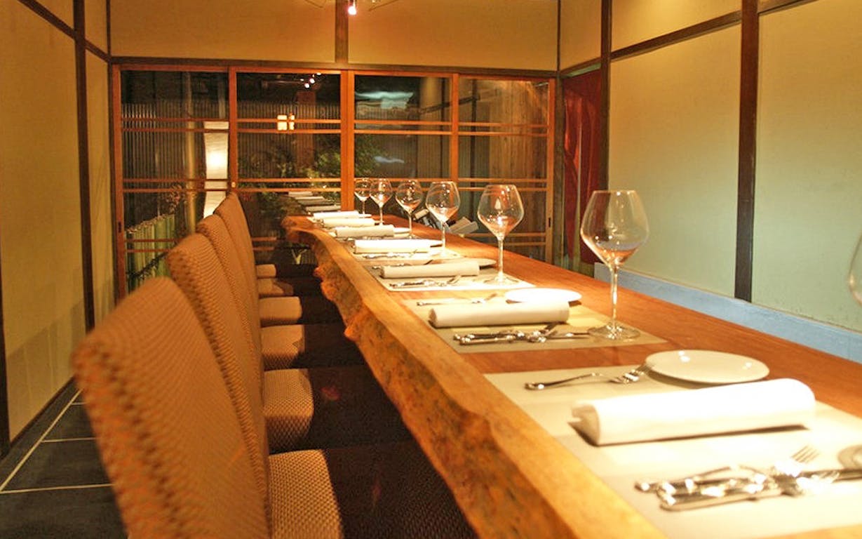 Cucina Italiana 東洞の店内