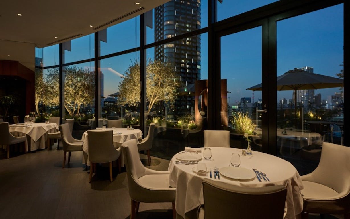 フィリップ・ミル 東京の店内