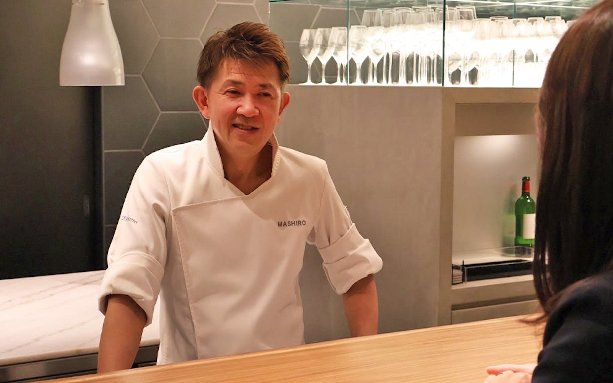 真白の小霜浩之氏