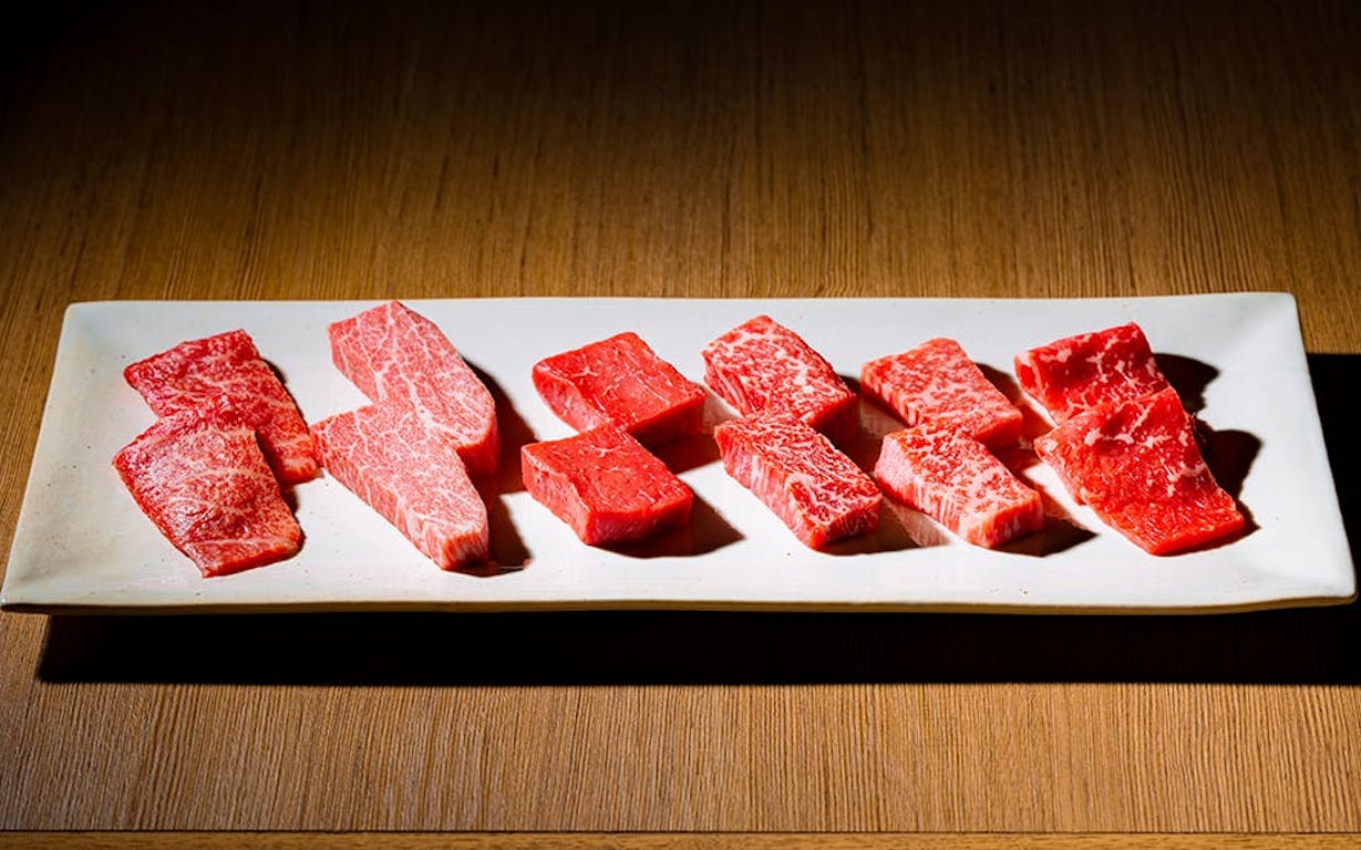 力飯店で提供される肉