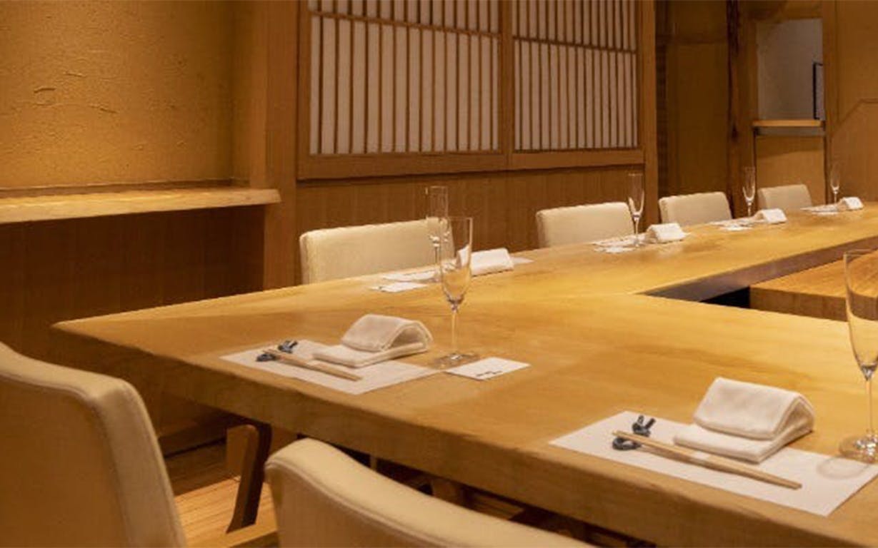 芝濱の店内