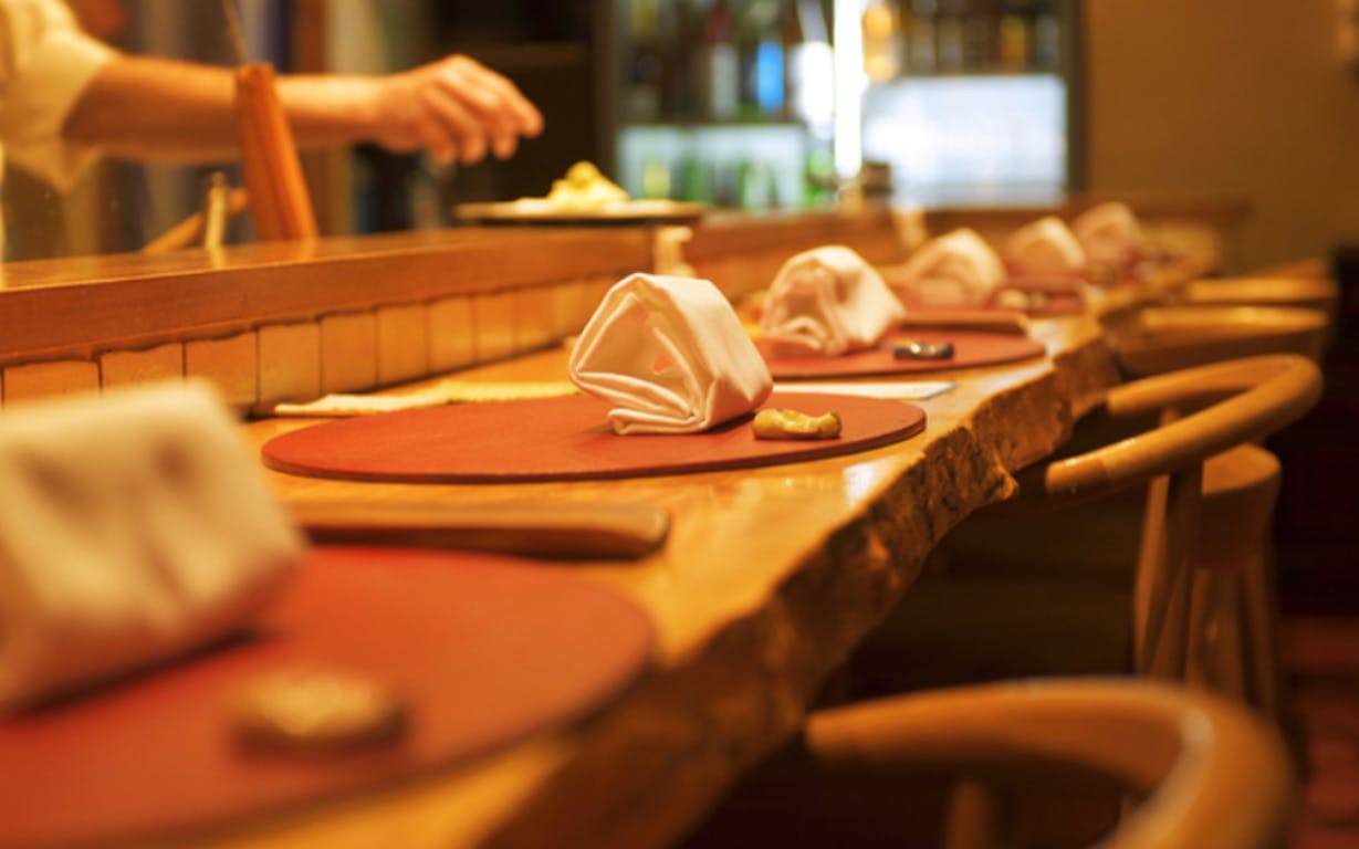 天ぷら もっこすのカウンター席