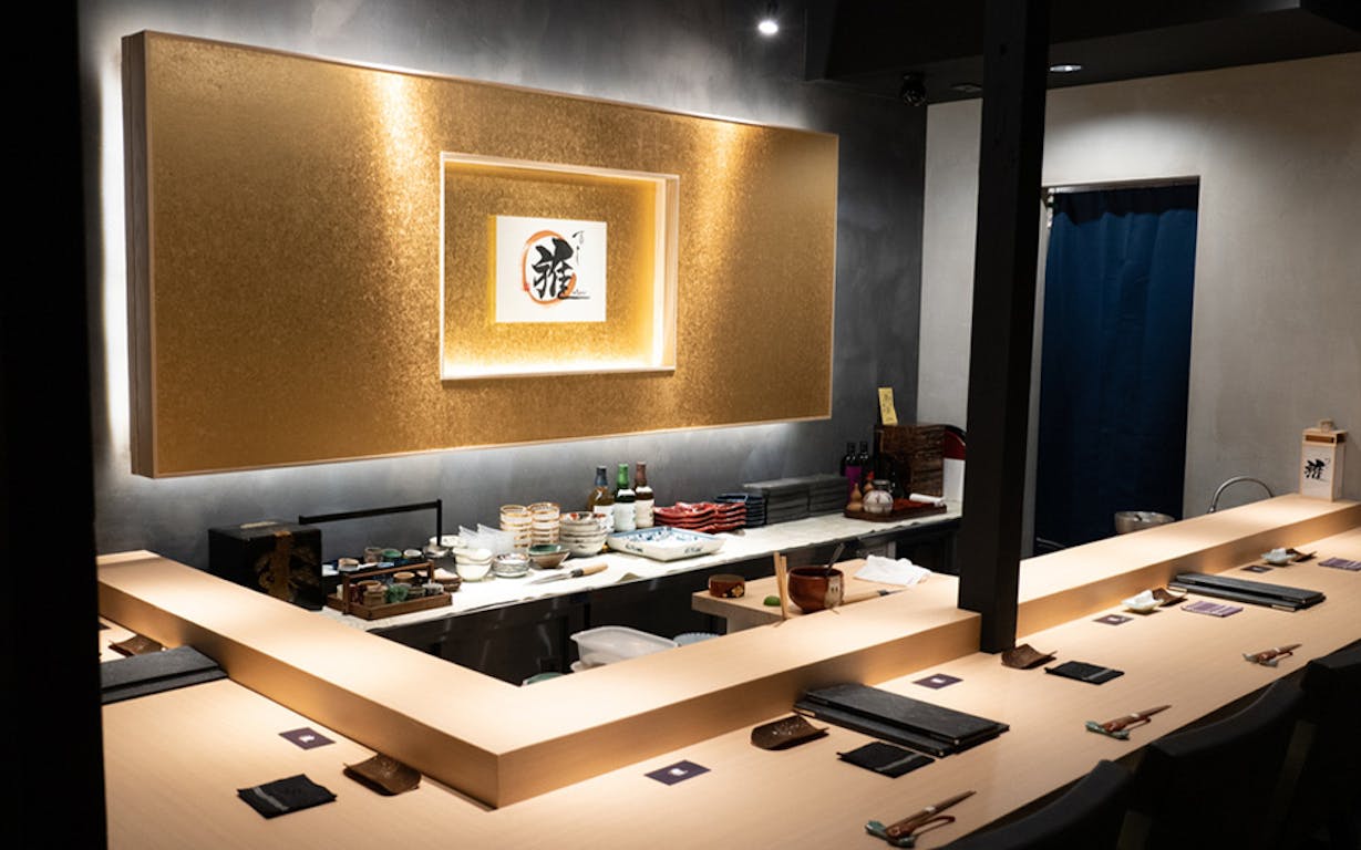 鮨 雅(MIYAVI)の店内